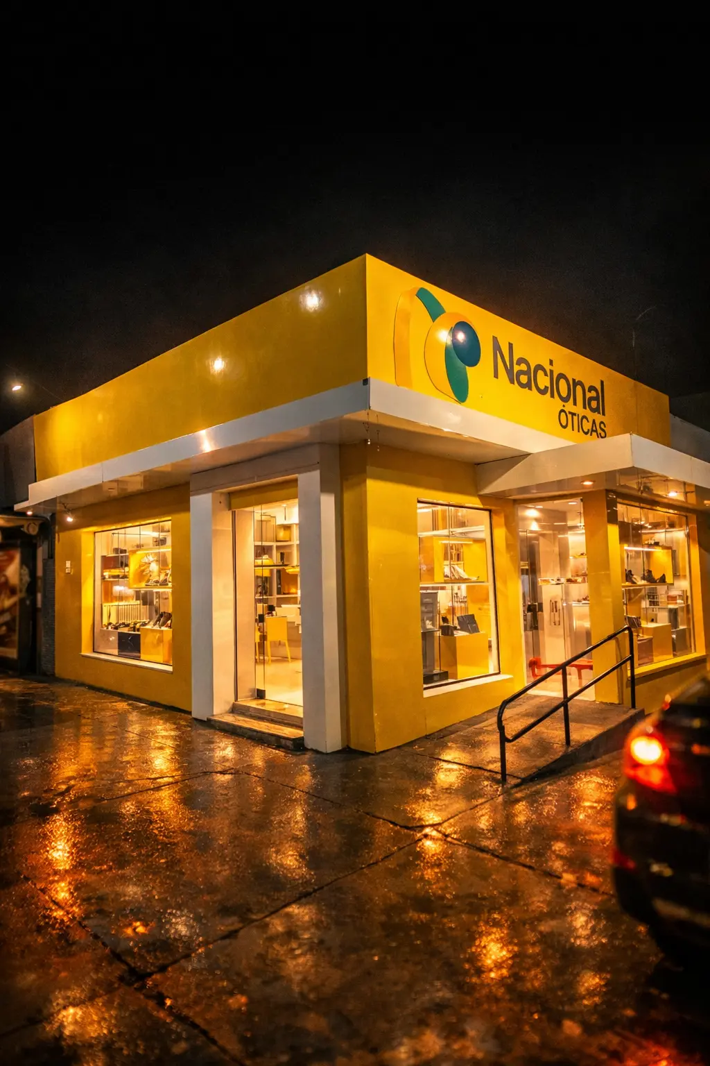 Nacional Óticas Cândido Mota